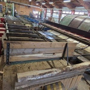 foto drewno pila 40-50m3/dzień linie G710 G560 komplet