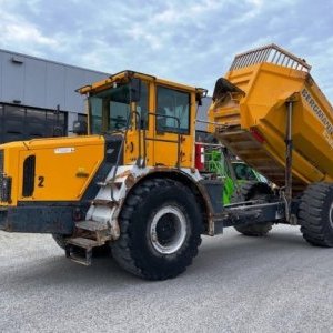 foto 25t / 15m3 dumper 4x4 Bergmann