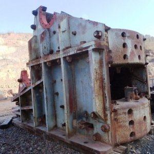 foto szczęk 145t rozdrabniacz 405-860t/h zdemontowane!