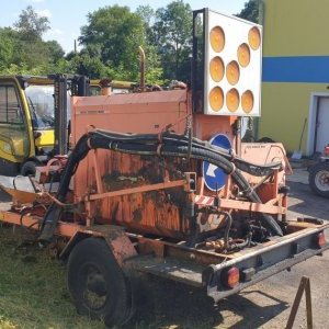 foto niekompletna przyczepa asfaltowa Patchmatic