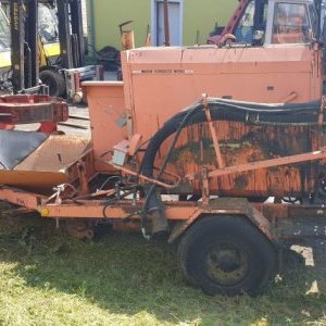 foto niekompletna przyczepa asfaltowa Patchmatic