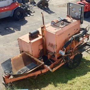 foto niekompletna przyczepa asfaltowa Patchmatic