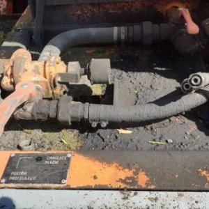 foto niekompletna przyczepa asfaltowa Patchmatic