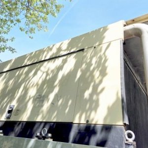 foto 19bar kompresor Ingersoll-Rand 17/235 C43 stacionar CAT silnik