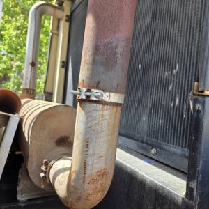 foto 19bar kompresor Ingersoll-Rand 17/235 C43 stacionar CAT silnik