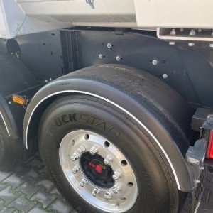 foto 55m3 wywrotka 39/36t hardox naczepa Wielton NW3