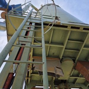 foto 9m silo stal 140m3/18t zbiornik 20/38t trociny zrębki pulpa drzewna zysterna biomasa