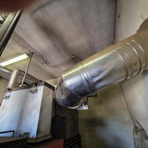 foto 110kW Kociol biomase Gemos KWH urzadzenie grzewcze zrebki trociny masa kotłownia