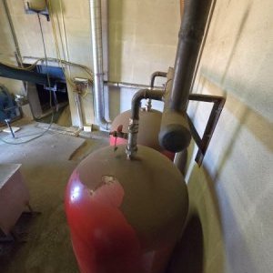 foto 110kW Kociol biomase Gemos KWH urzadzenie grzewcze zrebki trociny masa kotłownia