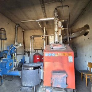 foto 110kW Kociol biomase Gemos KWH urzadzenie grzewcze zrebki trociny masa kotłownia